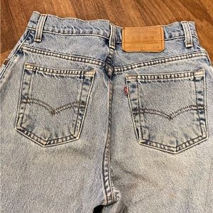 Levi’s relaxed fit tapered leg 550 jeans